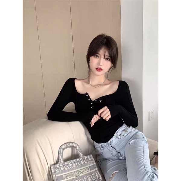 Hàng mới áo dài tay cổ tròn vạt bầu có cúc