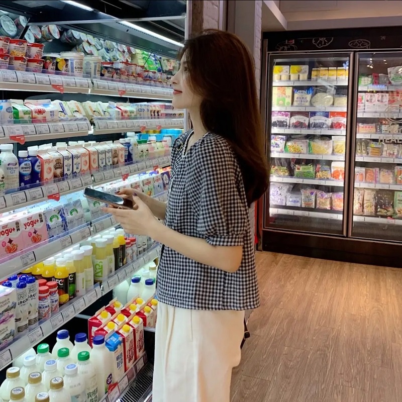 Áo Sơ Mi Tay Phồng Ngắn Cổ Chữ v Dáng Rộng Họa Tiết Kẻ Sọc Thời Trang Dễ Phối Đồ Cho Nữ