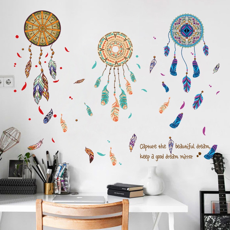DECAL DÁN TƯỜNG LÔNG VŨ THỔ CẨM