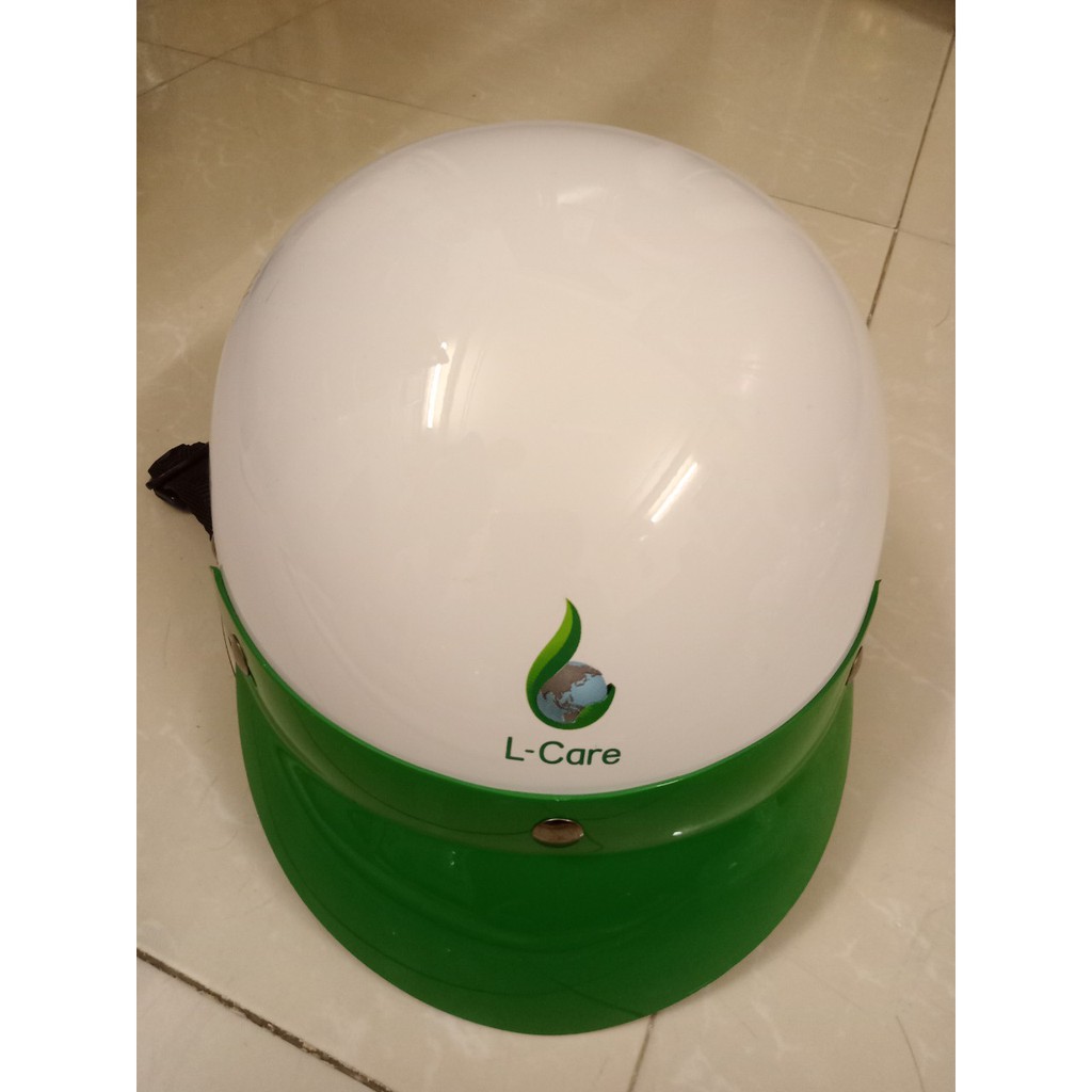 Mũ bảo hiểm nửa đầu hàng tặng của Lotte Mart