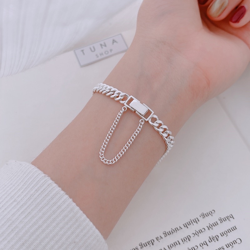 Vòng tay đôi THIẾT KẾ 𝑲𝒉𝒂̆́𝒄 𝒕𝒉𝒆𝒐 𝒚𝒆̂𝒖 𝒄𝒂̂̀𝒖 Lắc đôi Bạc tìnhyêu khắc tên TUNASILVER 𝑨̉𝒏𝒉 𝑽𝒊𝒅𝒆𝒐 𝒕𝒉𝒂̣̂𝒕 Cam kết chuẩn Bạc