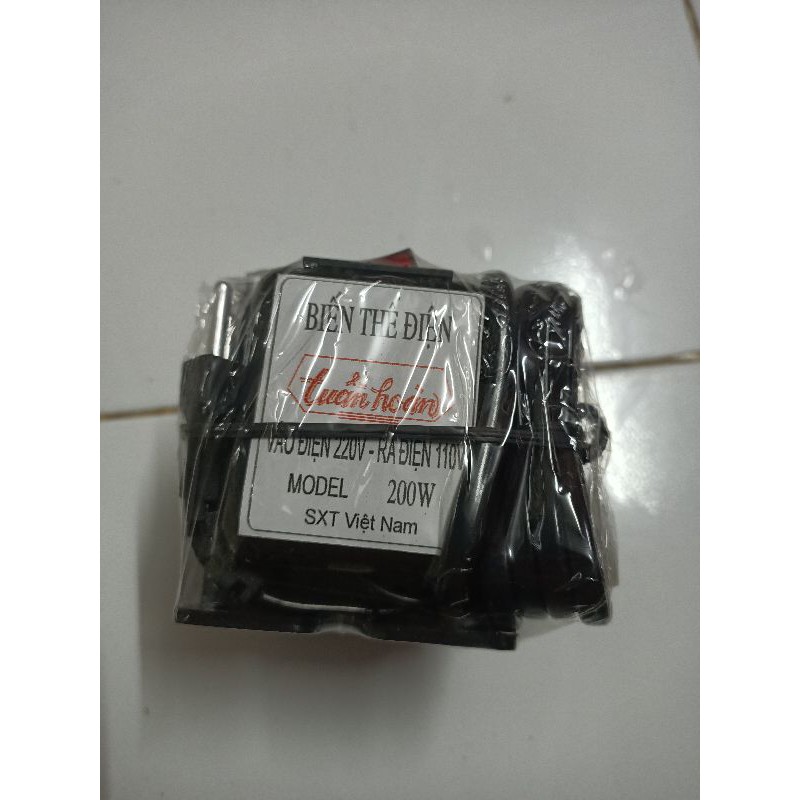 bán bộ chuyển đổi nguồn điện 220v ra 110v Sài cho đồ bãi nhật
