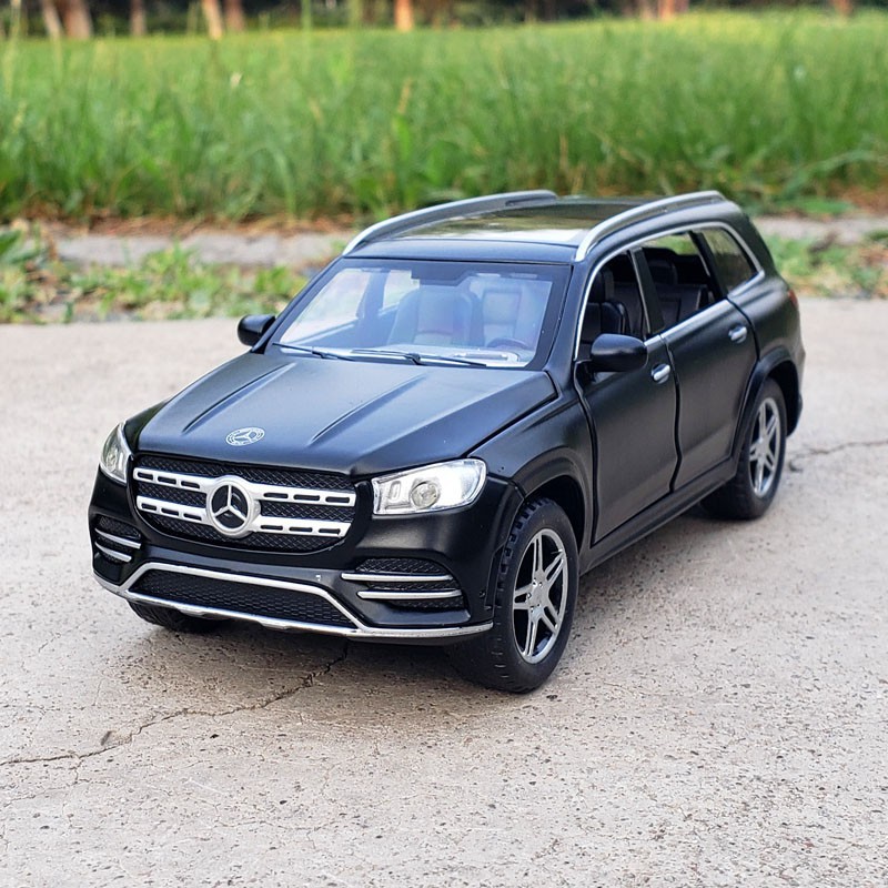 Mô hình xe SUV Mercedes Benz GLS 580 lỉ lệ 1:32 sang trọng, lịch lãm