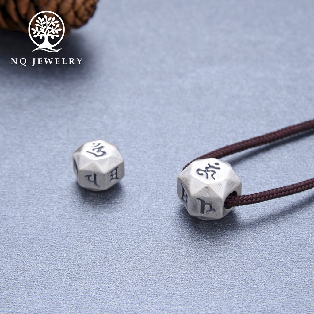 Charm bạc đa giác xỏ ngang lục tự minh chú - NQ Jewelry