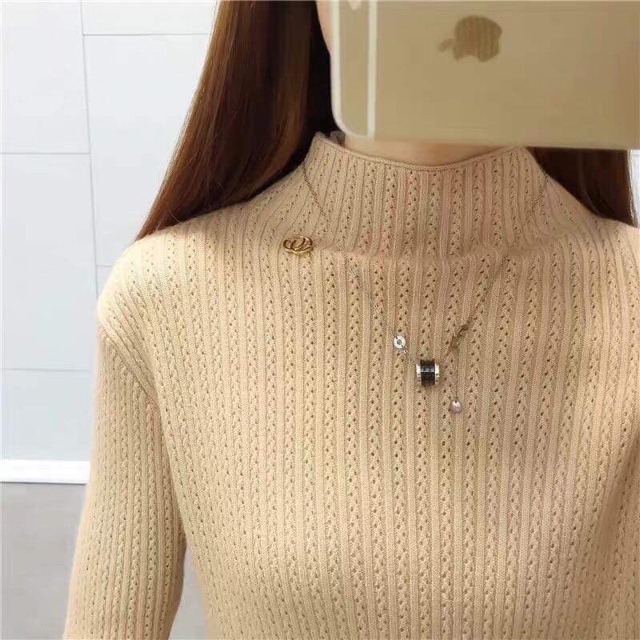 Áo len nữ cổ cao