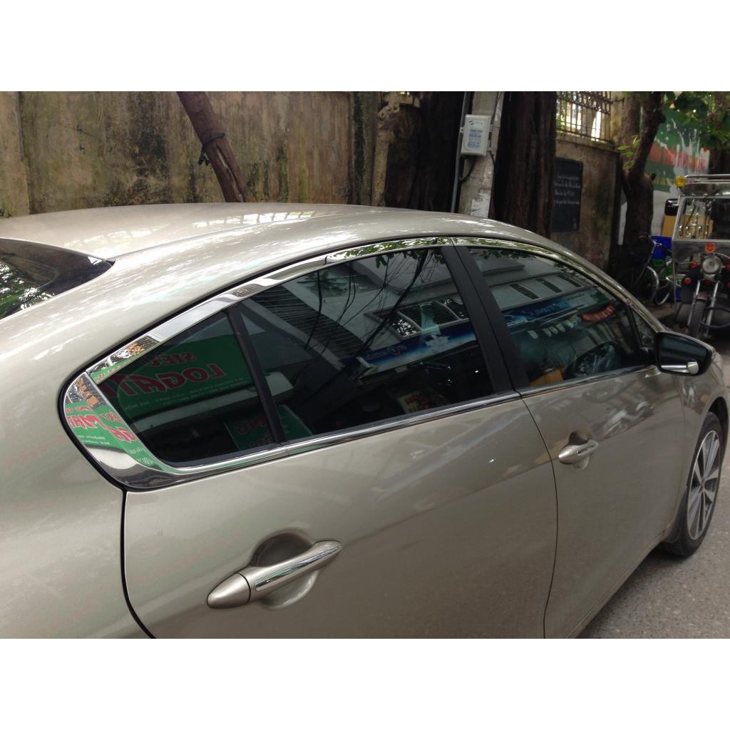 Nẹp chân kính INOX xe Kia K3, Cerato 2016 2017 2018-8 chi tiết