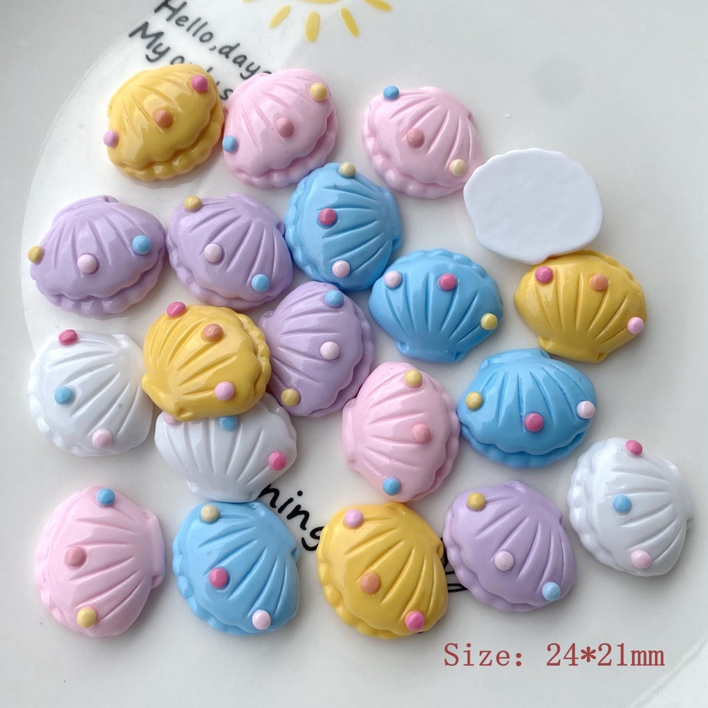 Charm (C441) slime/ Dụng Cụ Charm Trang Trí Hình Vỏ Sò Chấm Bi (2.4x2.1cm)