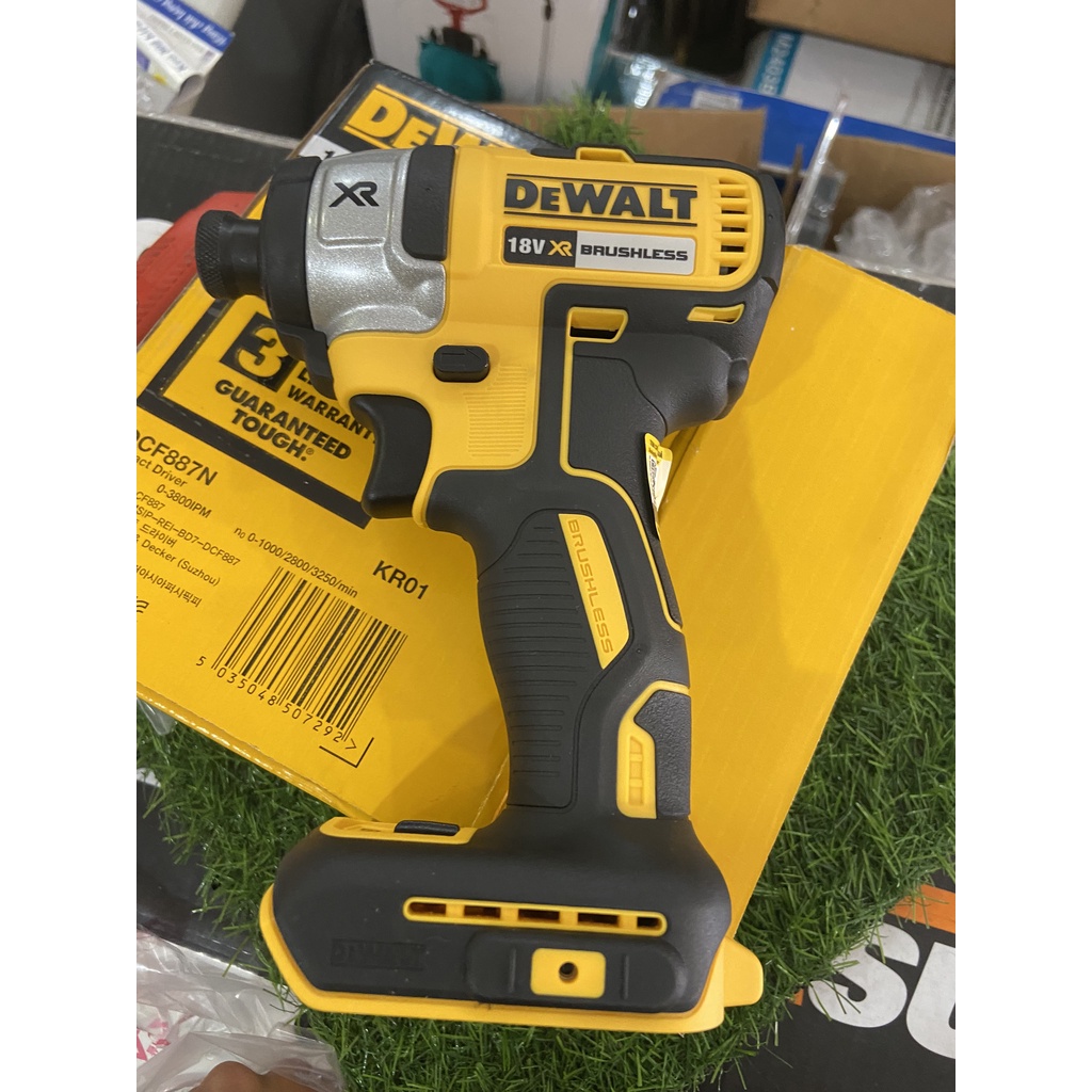 Máy Bắt Vít Dewalt DCF887 siêu khỏe - 205N.m Chính Hãng