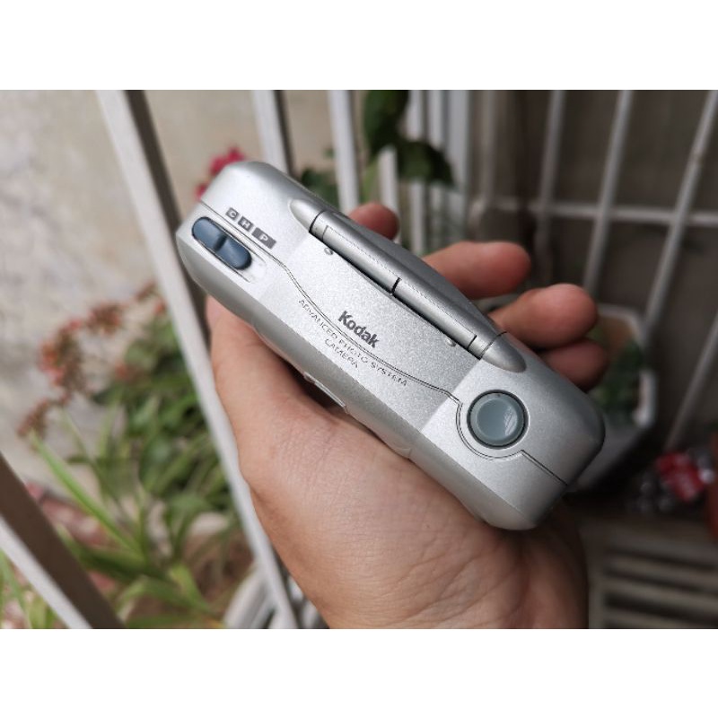 Máy ảnh PnS lens fix chụp film Aps Kodad Advantix C370