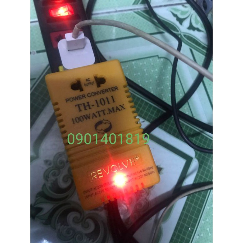 Biến Áp Đổi Nguồn 220V - 110V ( TH - 1011- 100W )