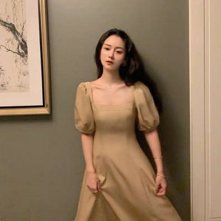 🌼🌼 ĐẦM MIDI CỔ VUÔNG 🌼🌼
