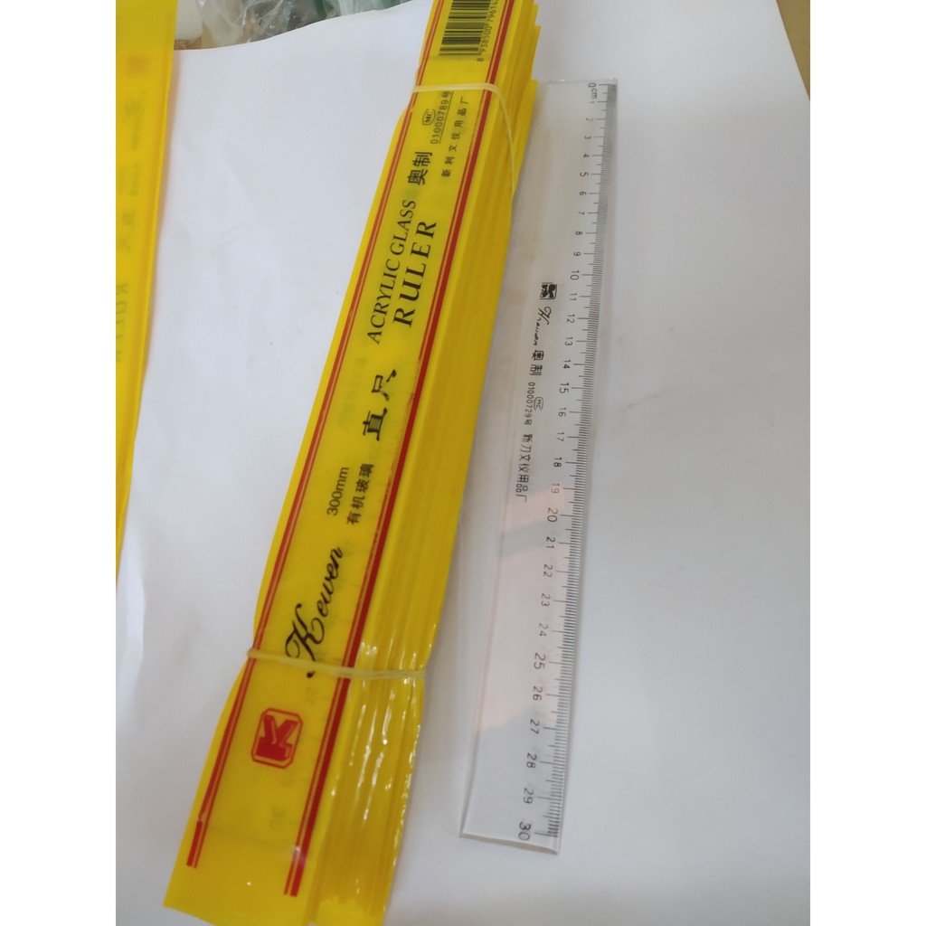 Thước kẻ trong Kewen 30cm 796142 (Cái)