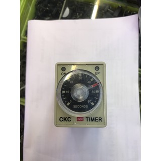 HOT-Rơ le thời gian 220v 60s kèm đế