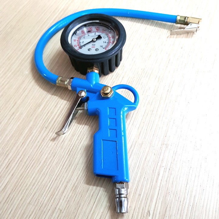 Bơm Lốp Đồng Hồ Áp Suất Ngâm Dầu cho oto và xe máy