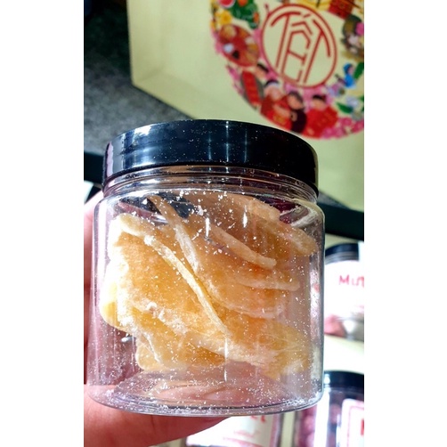 (LẺ = SỈ) SÉT HỘP MỨT QUÀ TẾT CAO CẤP 8 VỊ  ( HÌNH THẬT) NẶNG 1.6KG KÈM TÚI GIẤY | BigBuy360 - bigbuy360.vn