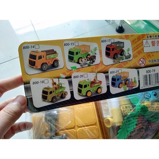 Đồ chơi oto chở khủng long