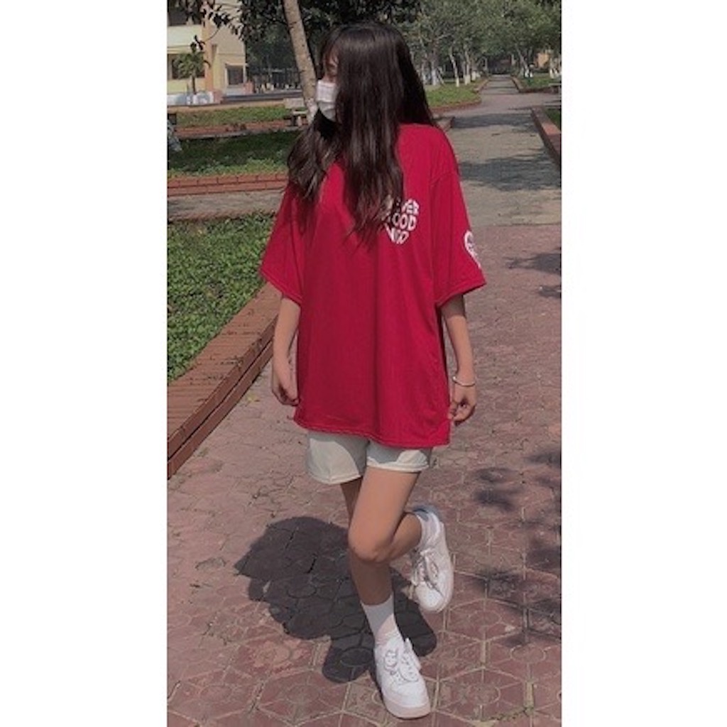 Set bộ mặc hè áo thun đỏ cộc tay form rộng in chữ never vico kèm quần short trắng trơn phong cách Ulzzang