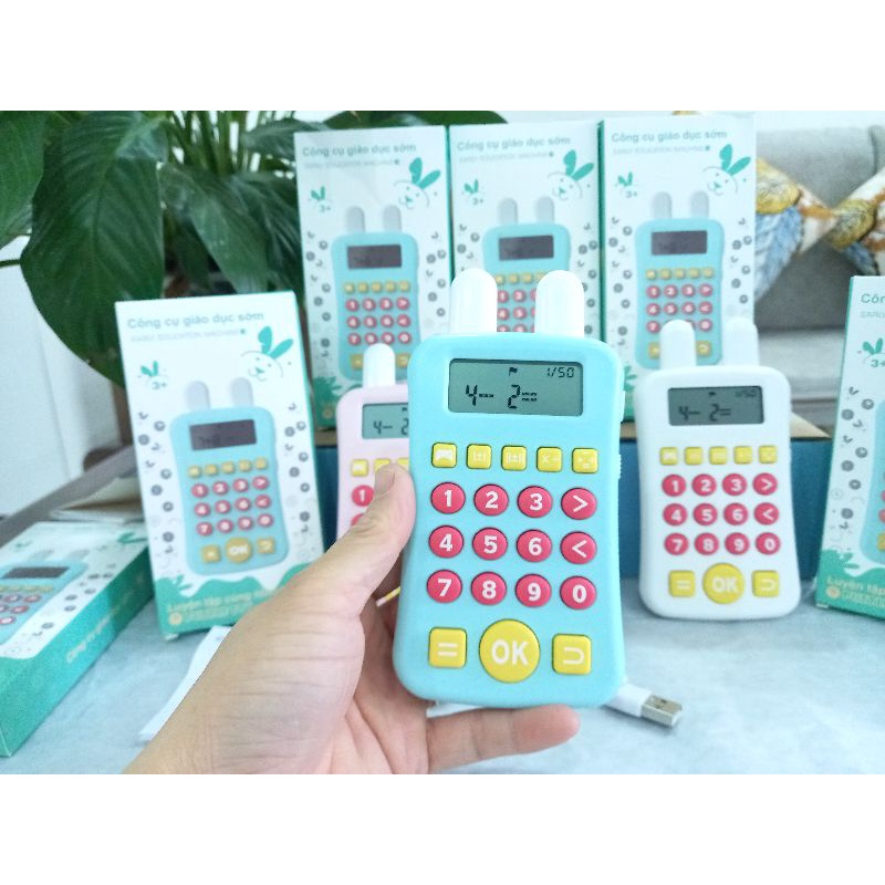 Máy tính  nhẩm luyện tập toán công cụ giáo dục sớm cho bé nhiều chức năng kèm  bảng viết xoá LCD