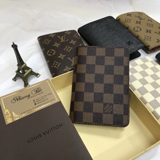 Vỏ hộ chiếu lv