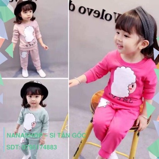 Bộ quần áo thu đông bé gái