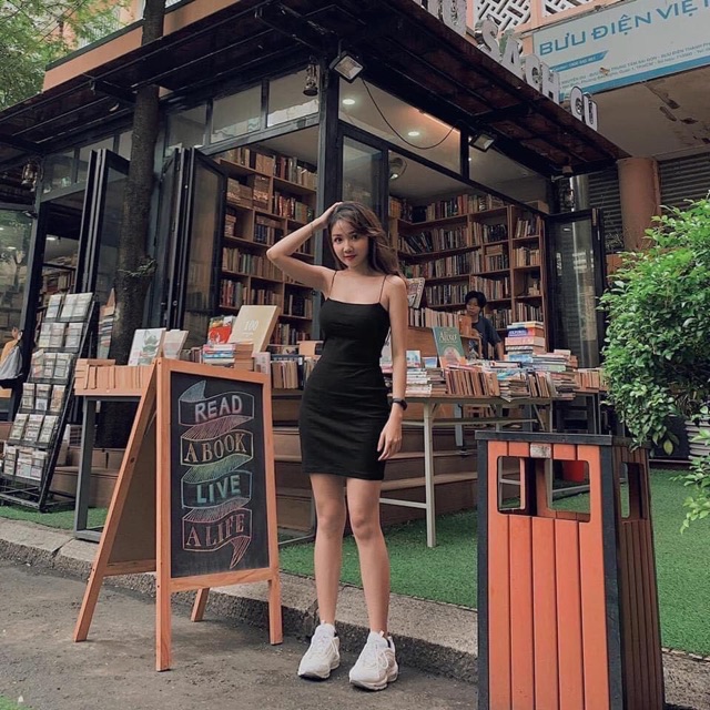 [Mã FAMAYWA2 giảm 10K đơn 50K] Đầm Body Hai Dây Bún Dáng Ngắn Màu Đen Siêu Tôn Dáng , Váy Hai Dây Body Cao Cấp | BigBuy360 - bigbuy360.vn