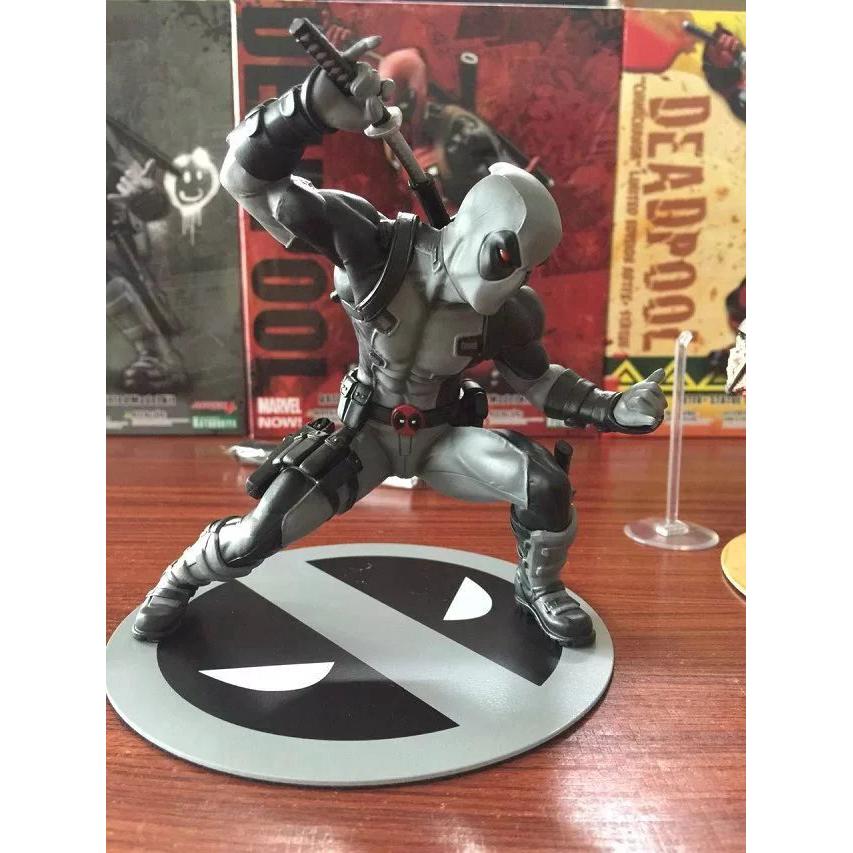 Tượng mô hình nhân vật Deadpool phong cách chibi