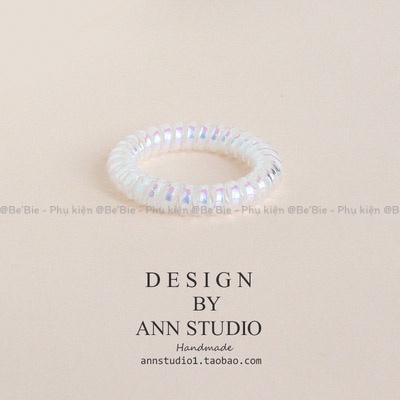 Chun nhựa lò xo ánh nhũ trắng BeBie BP380
