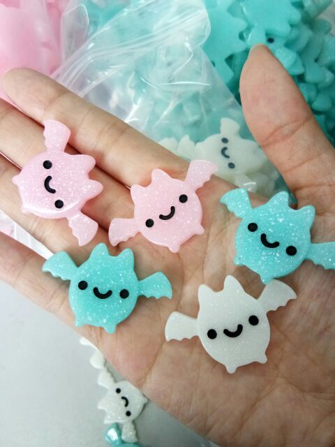 Dơi cánh cute charm slime phụ kiện trang trí