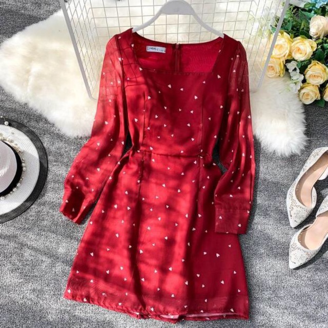 [HÀNG ORDER] Đầm đỏ hoạ tiết trái tim đẹp xuất sắc