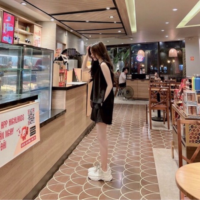 BỘ ĐŨI QUẦN ĐÙI ÁO SÁT NÁCH MẶC NHÀ CHO NỮ CHẤT ĐẸP