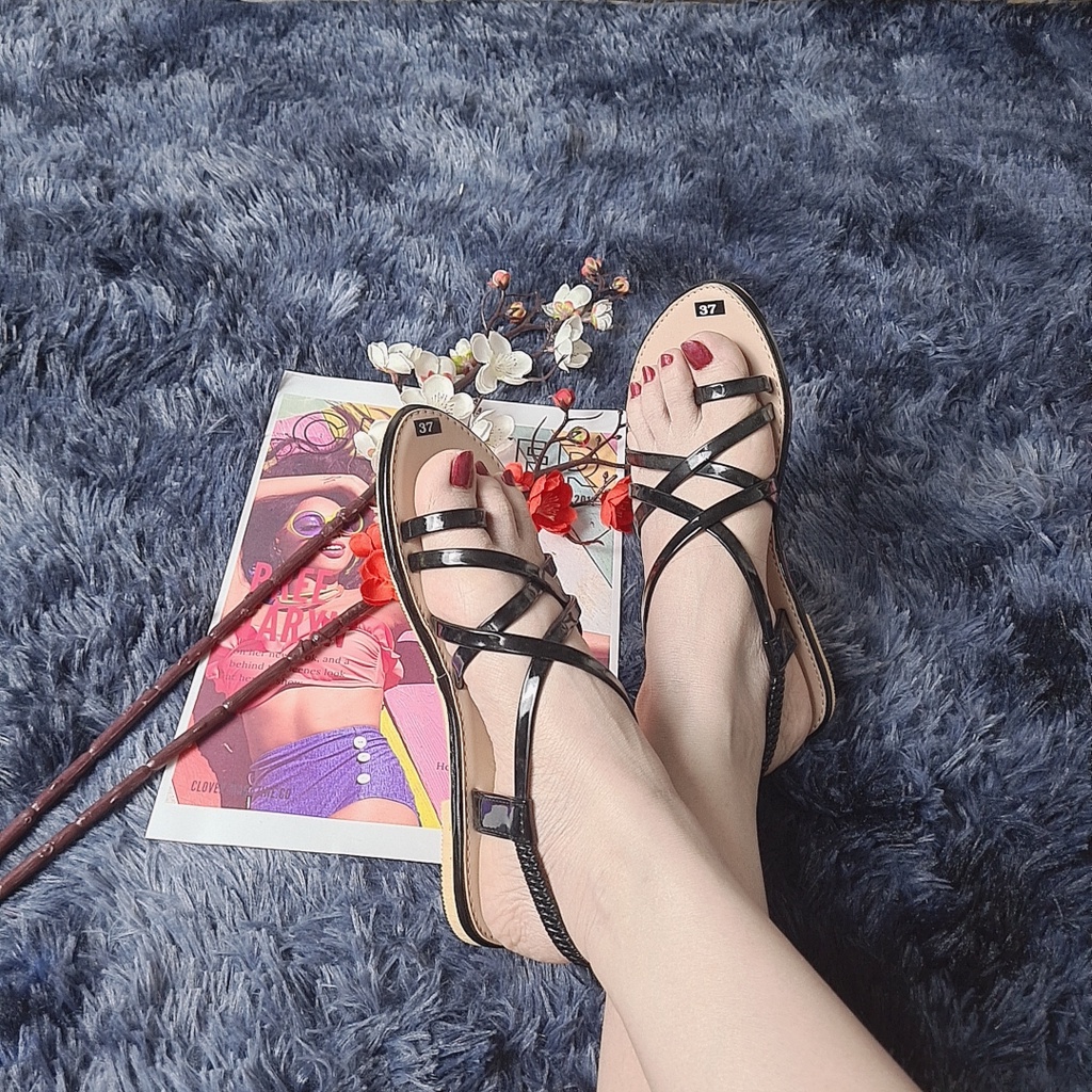 Sandal nữ đế bệt xỏ ngón quai chéo STYFANI, dép quai hậu, đi học, đi chơi, đi biển