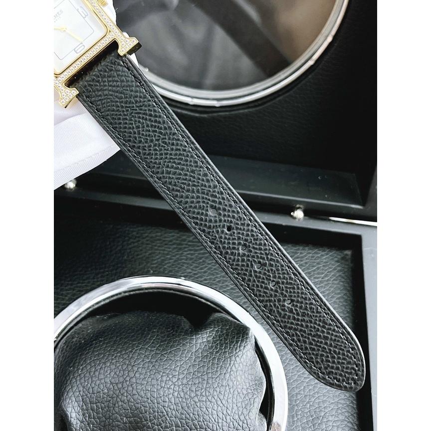 Đồng hồ nữ Hermes 22x22mm máy Swissquartz, mặt khảm trai trắng, khung thép không gỉ, dây da cao cấp