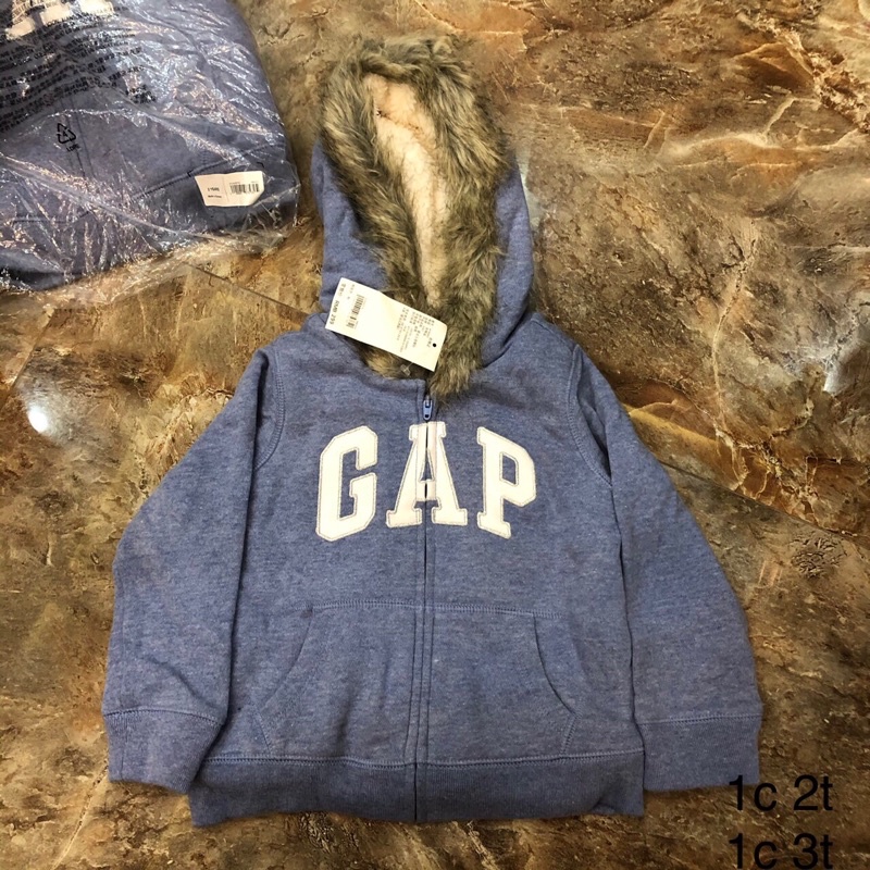 Áo khoác lót lông gap