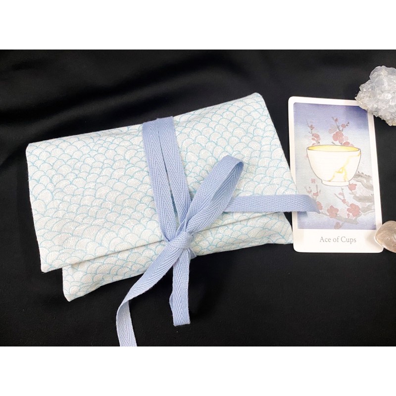LIGHT WAVE - Túi nắp ngắn đựng bài Tarot (dây vải xanh lơ)