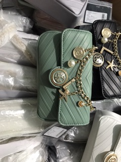 Túi Lyn huy hiệu size 17cm (ib shop chọn màu nhé)