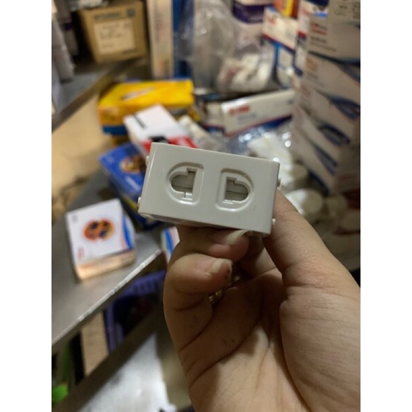 Hạt ổ cắm consep sino