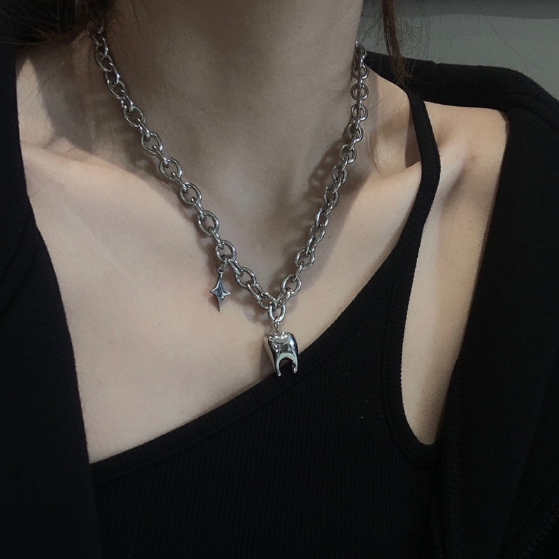 Dây chuyền 19A1557 mặt hình chiếc răng và ngôi sao phong cách hip hop đơn giản ngọt ngào cho nam và nữ