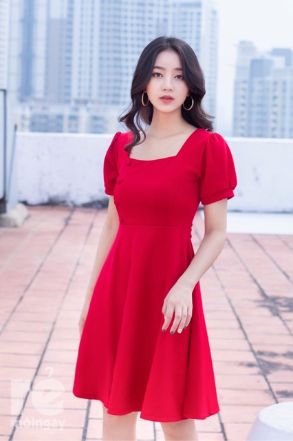 Thanh lý váy thiết kế