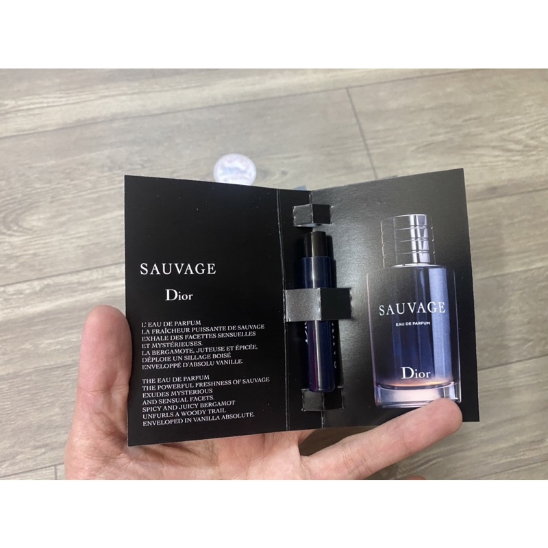 Vial nước hoa mẫu Dior Sauvage Eau De Parfum 1ml đủ bill US
