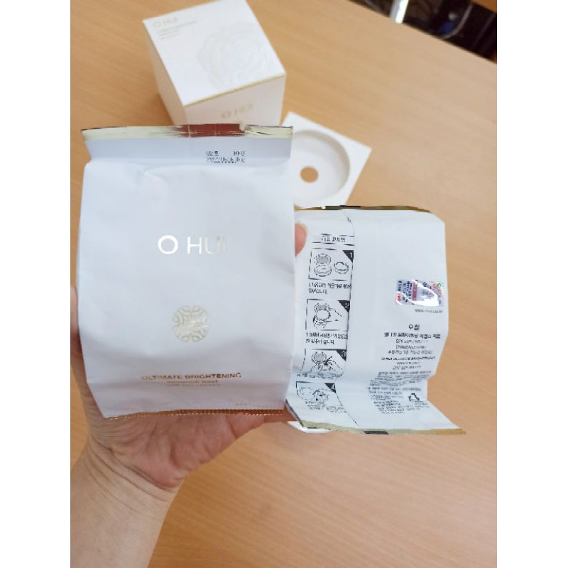 hộp phấn tươi ohui essence pact 2 lõi | BigBuy360 - bigbuy360.vn