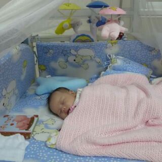 Chăn lưới xuất nga cho bé