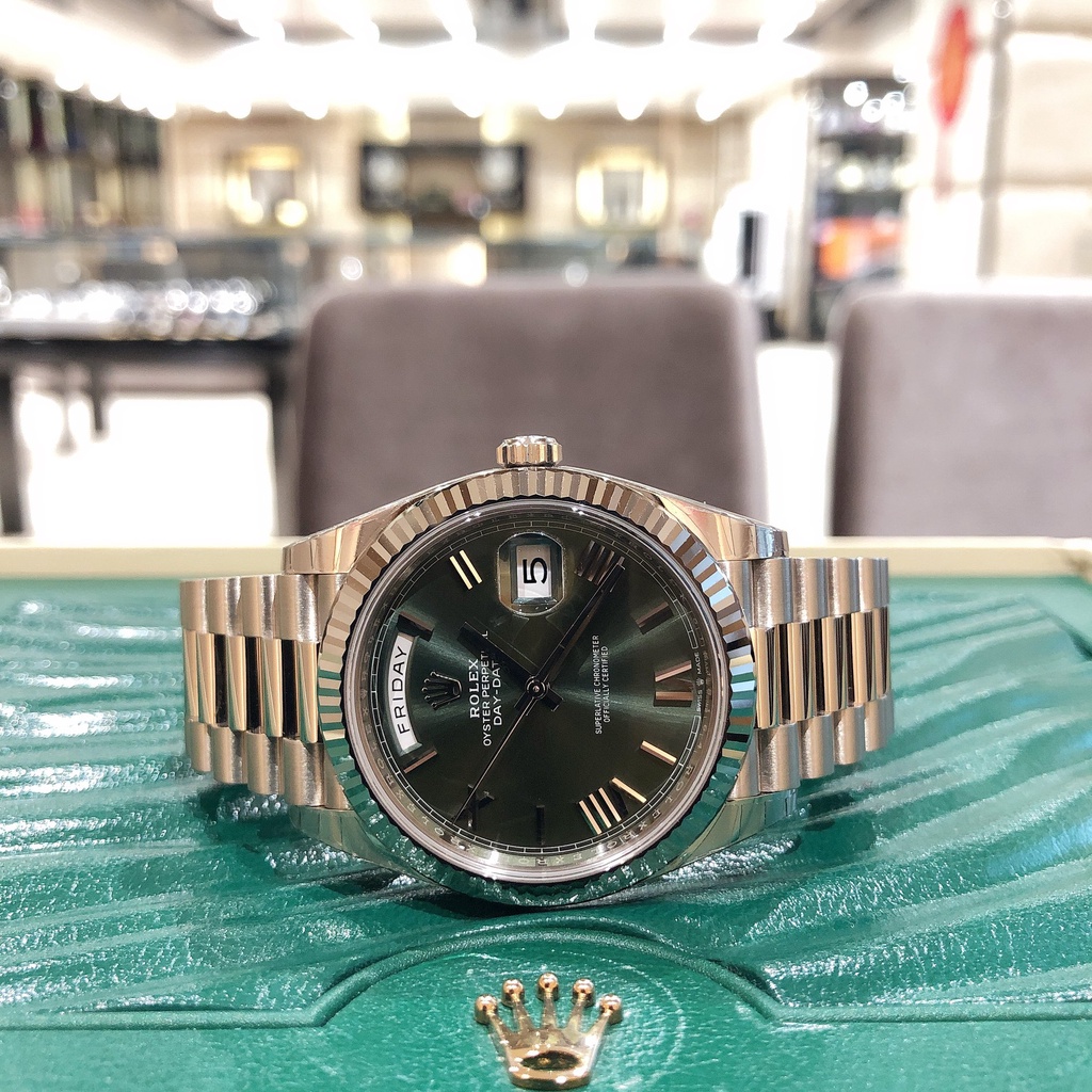 ĐỒNG HỒ NAM R0lex OYSTER PERPETUAL 228239-0033 SIZE 40MM