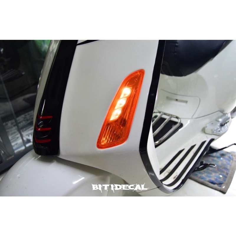 Film dán xinhan Vespa Sprint, Primavera đủ màu