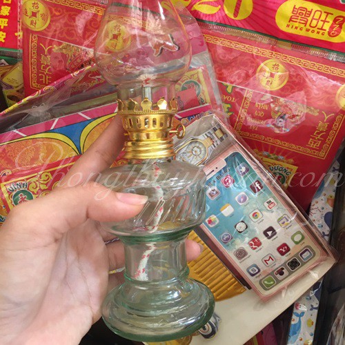 Đèn dầu bàn thờ đế xanh 20.5cm