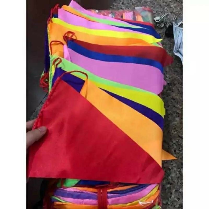 Cờ dây trang trí tam giác gồm 10m 25-30 lá