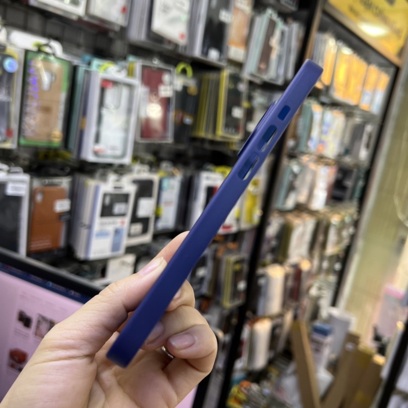 Ốp lưng iPhone 13 Memumi mỏng 0.3mm