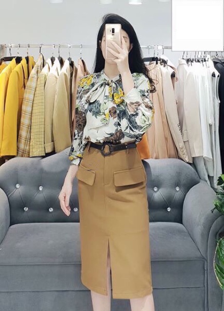 Chân váy bút chì xẻ trước, chất tuyết mưa dày dặn