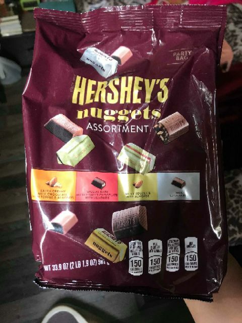 CHOCOLATE HERSHEY’S HỖN HỢP 4 VỊ NUGGETS 200g thơm ngon lẫy lừng.