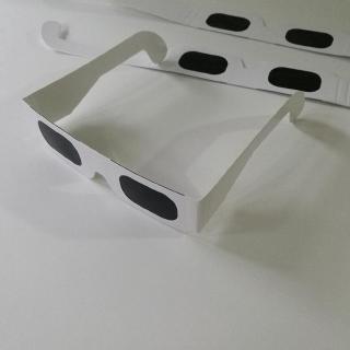 Kính giấy quan sát Nhật thực W2I3
