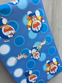 10m GIẤY DÁN TƯỜNG DO RE MON NHIỀU MẪU [decal cuộn]